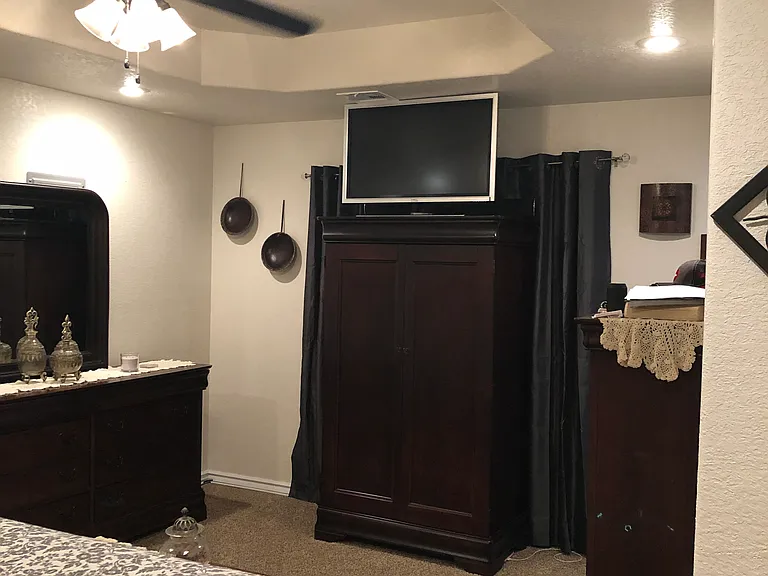 2510 Pennsylvania Ave — Photo 5
