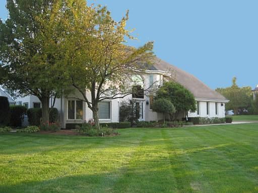 1st image of 12121 W Aspen Ln