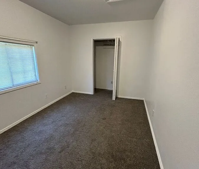 1250 Ames St — Photo 5