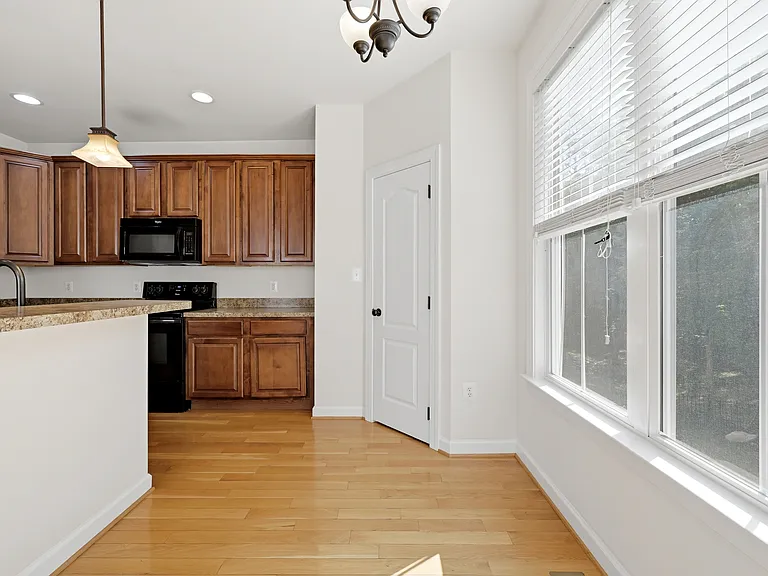5228 Pan Tops Dr — Photo 12