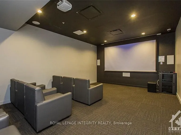 340 McLeod St #113 — Photo 25