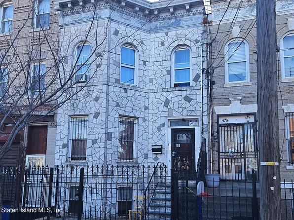 378 Montauk Ave, Brooklyn, NY 11208