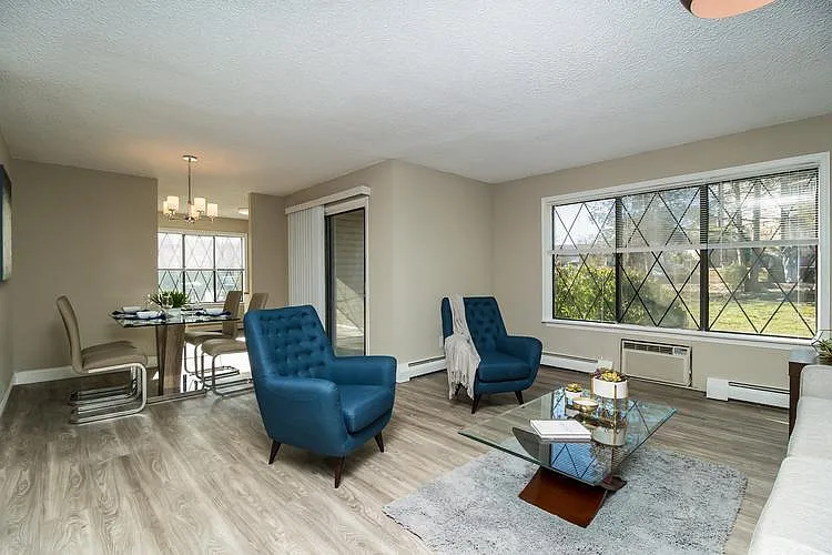 Prospect Pointe — Photo 7