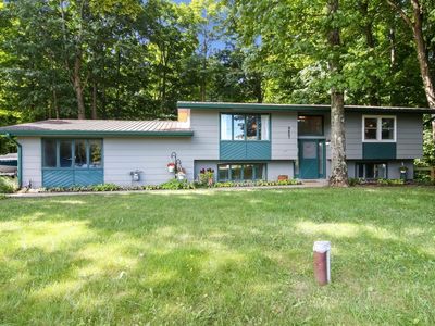 8867 N Long Lake Rd, Traverse City, MI, 49685