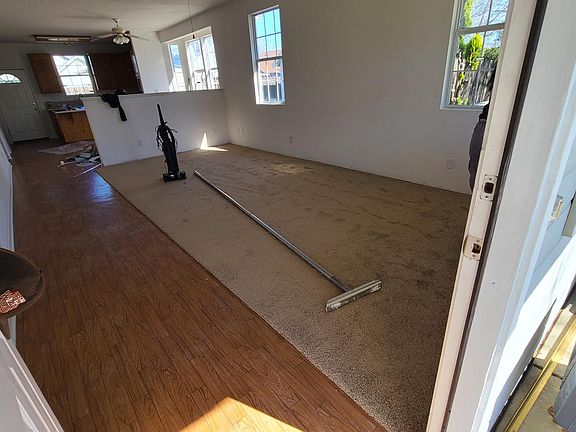 Living room - New Carpet