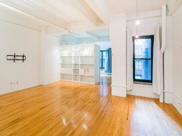42 Chauncy St APT 5D, Boston, MA 02111