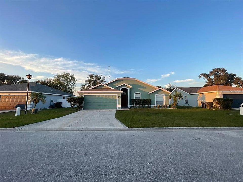 1st image of 8750 Pebblebrooke Way