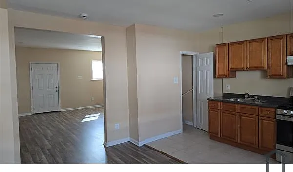 1707 Scattergood St — Photo 14