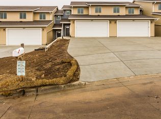 1413 Paddington Cir, Manhattan, KS 66503