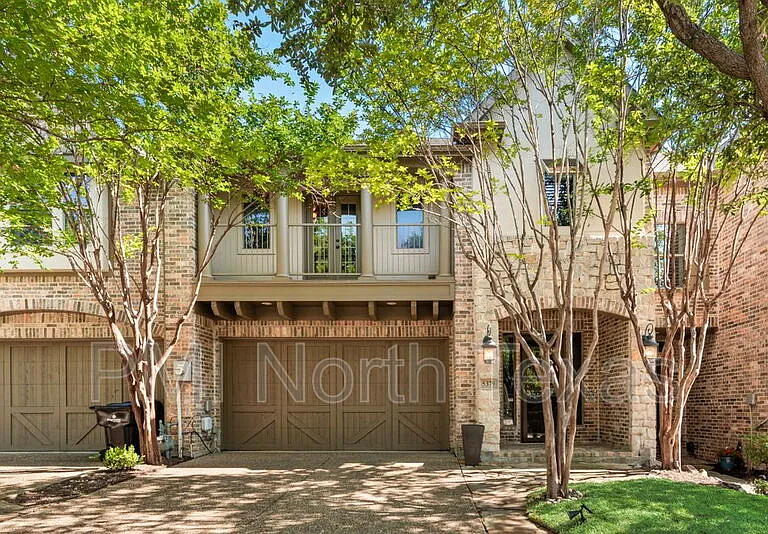 5379 Balmoral Dr — Photo 4