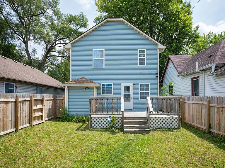 936 Camp St — Photo 49