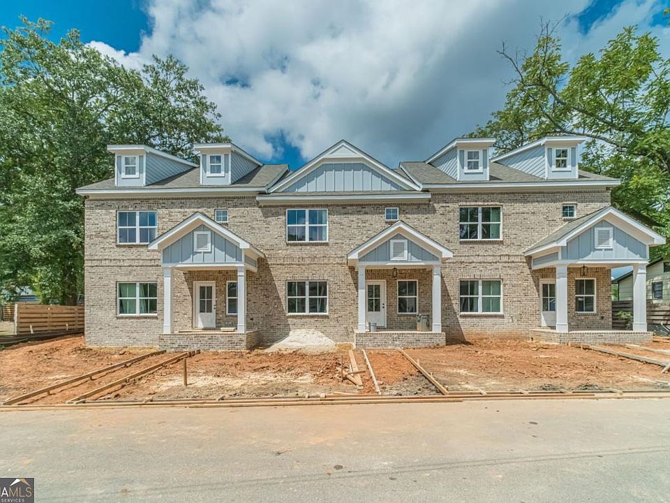 2nd image of 320 Milledge Ave