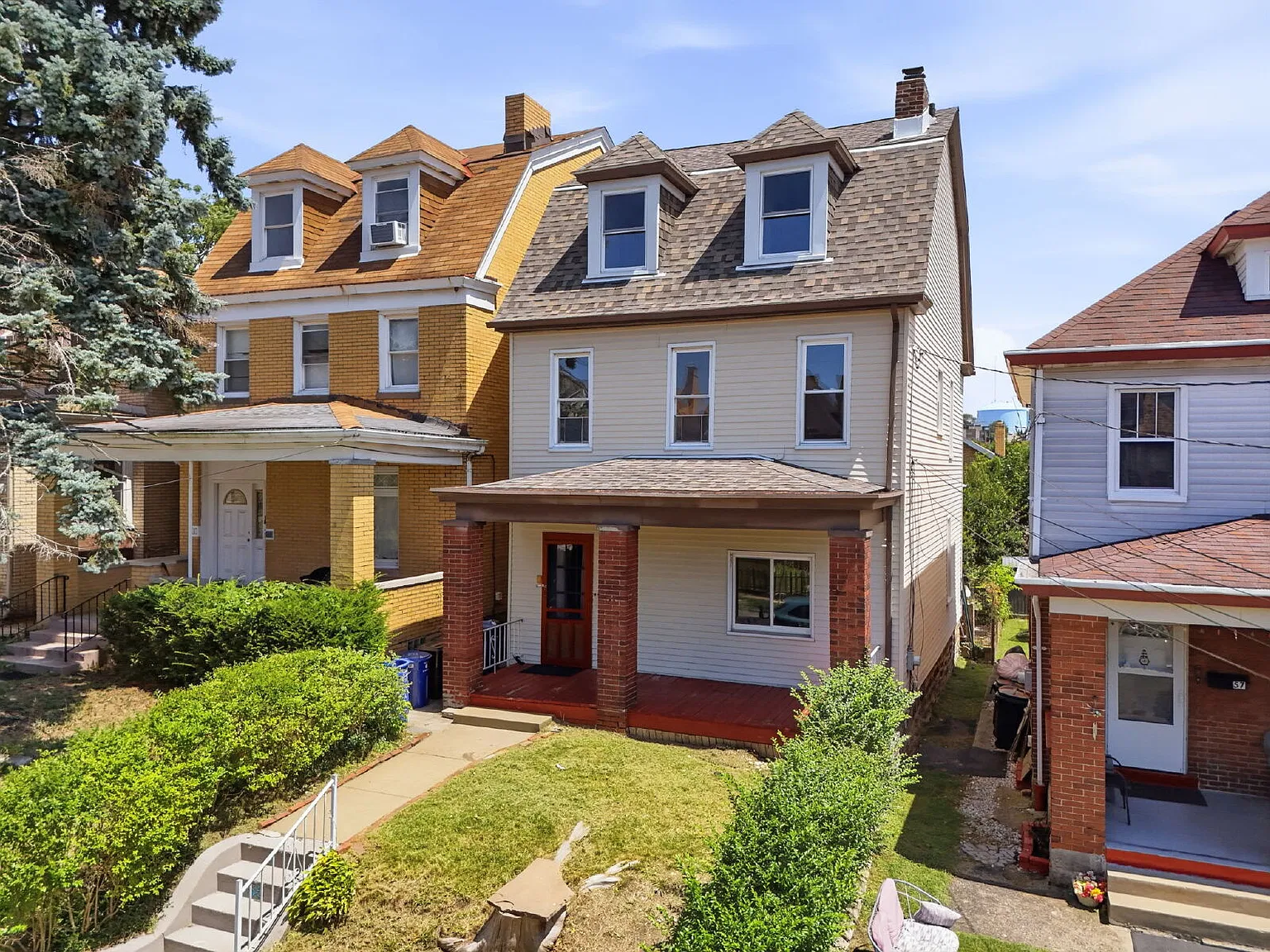 5 bed, 2.0 bath, $1,650 — Photo 2