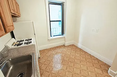 Rented by Jonis Realty