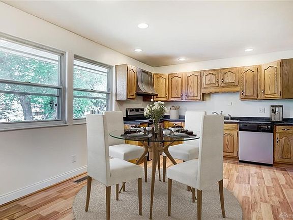 4th image of 3496 Palm Dr