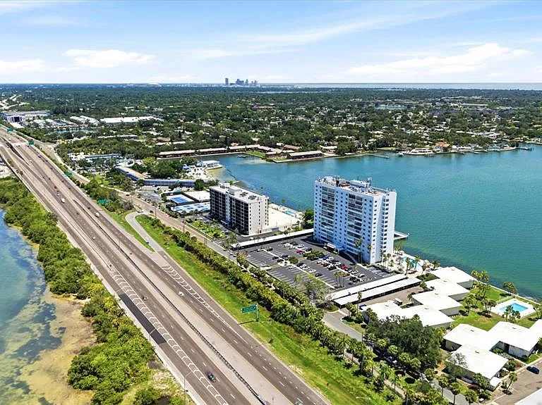 7200 Sunshine Skyway Ln S #6G — Photo 24