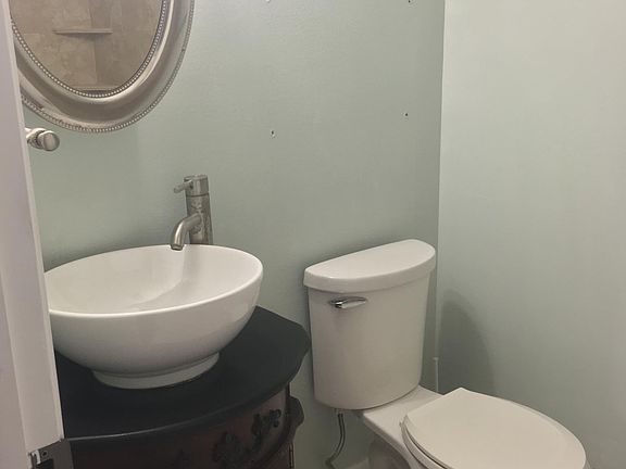 4th image of 6900 SW 39th St APT 211