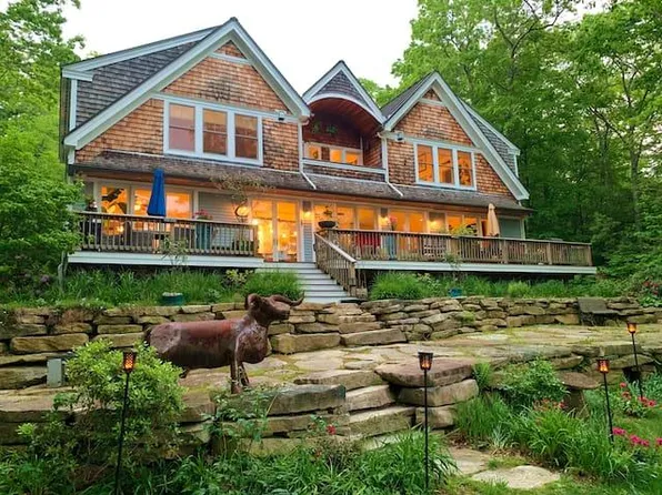 51 Shady Ln, Douglas, MA 01516