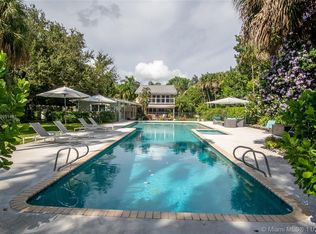 9255 SW 58th Ave, Pinecrest, FL 33156