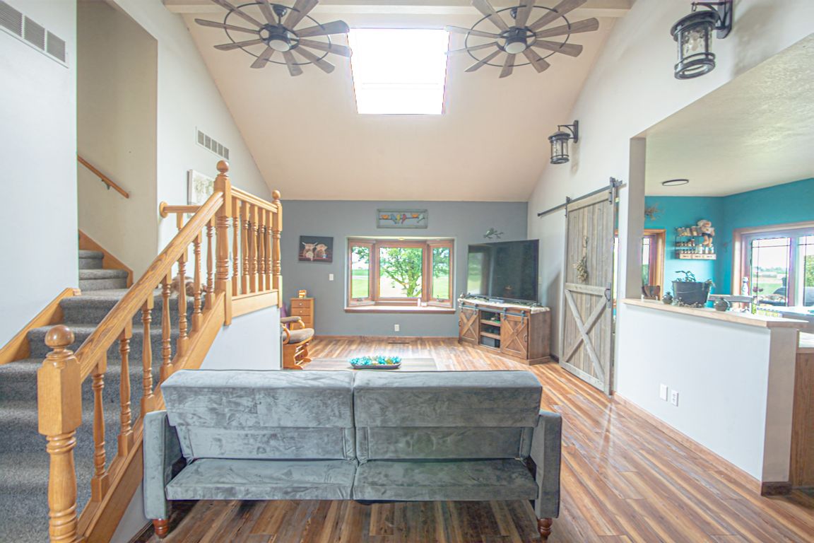 Living Room 1 (1 of 1)