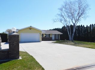 4917 Moenning Rd, Sheboygan, WI 53081