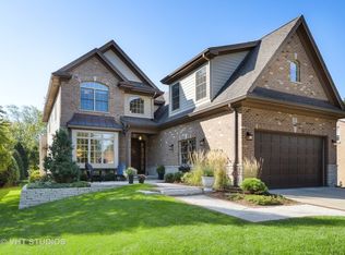 9 4th St, Downers Grove, IL 60515