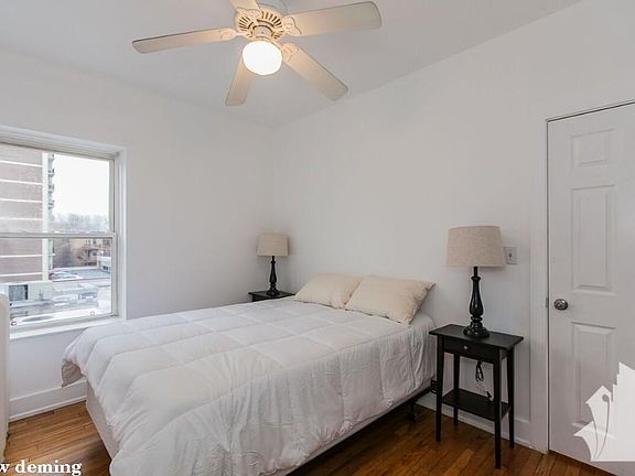 2nd image of 509 W Deming Pl #1014