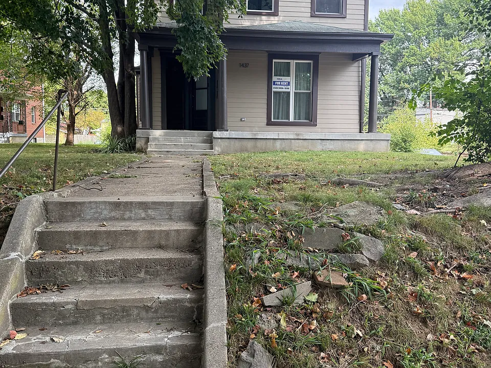 1437 Hepburn Ave #1