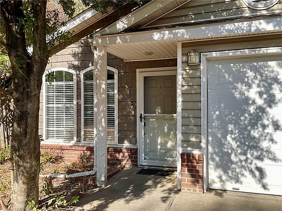 2nd image of 3210 W Woodfield Way