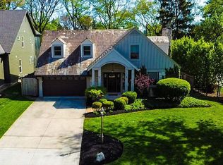 141 W Southington Ave, Worthington, OH 43085