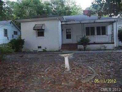 1st image of 640 Charlotte St