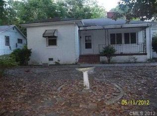 640 Charlotte St, Hamlet, NC 28345