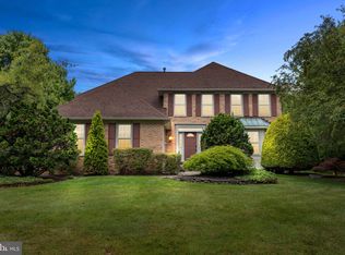 7 Lenape Ln, Princeton Junction, NJ 08550