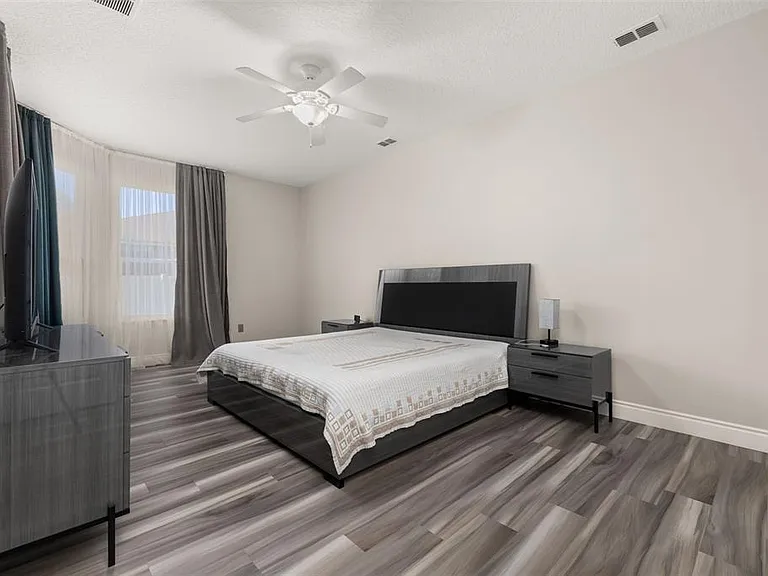 13247 Hatherton Cir — Photo 20