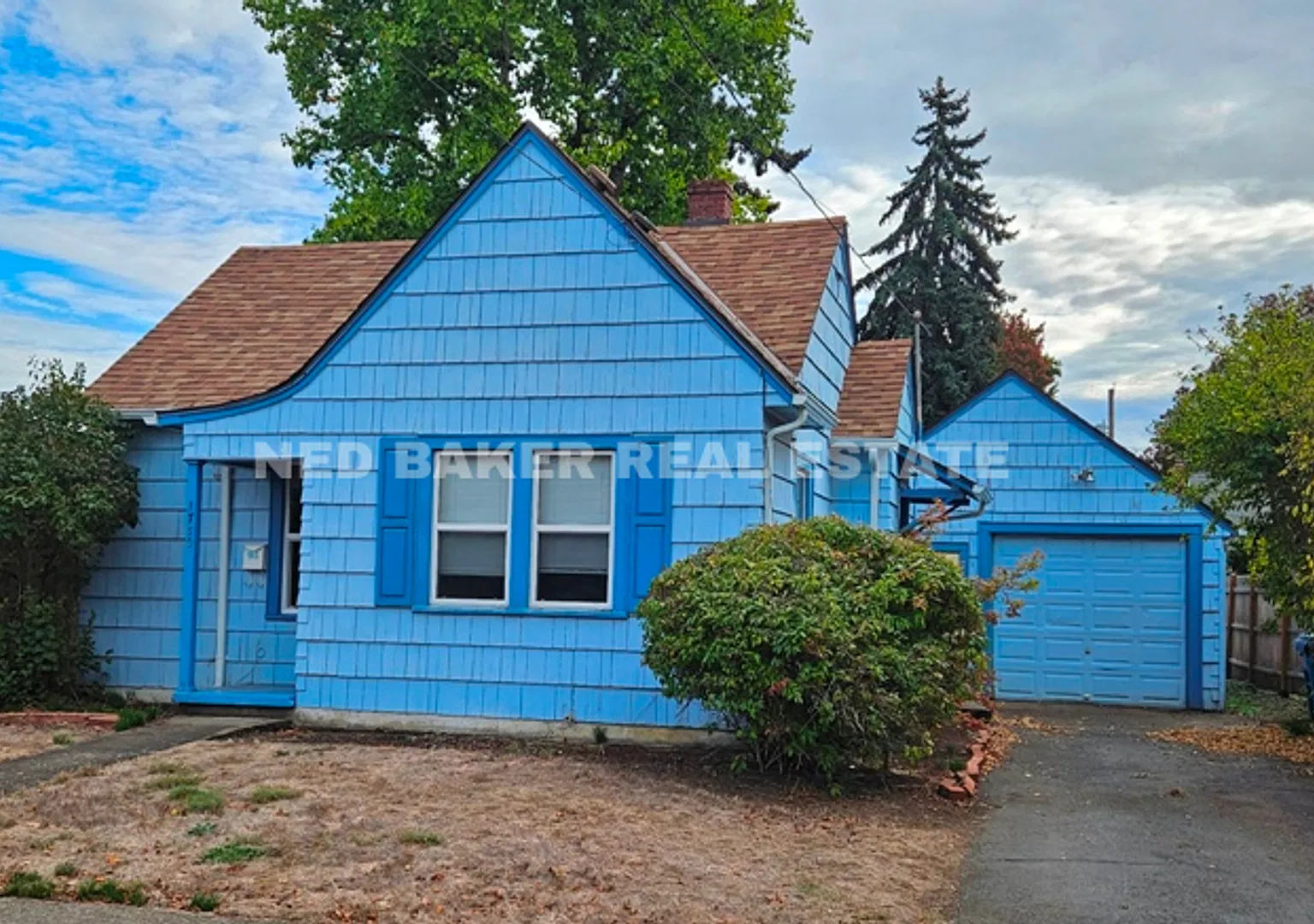 2Bd/1Ba Single Story Home - Available to View! — Photo 1
