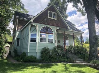 304 S Mount Shasta Blvd, Mount Shasta, CA 96067