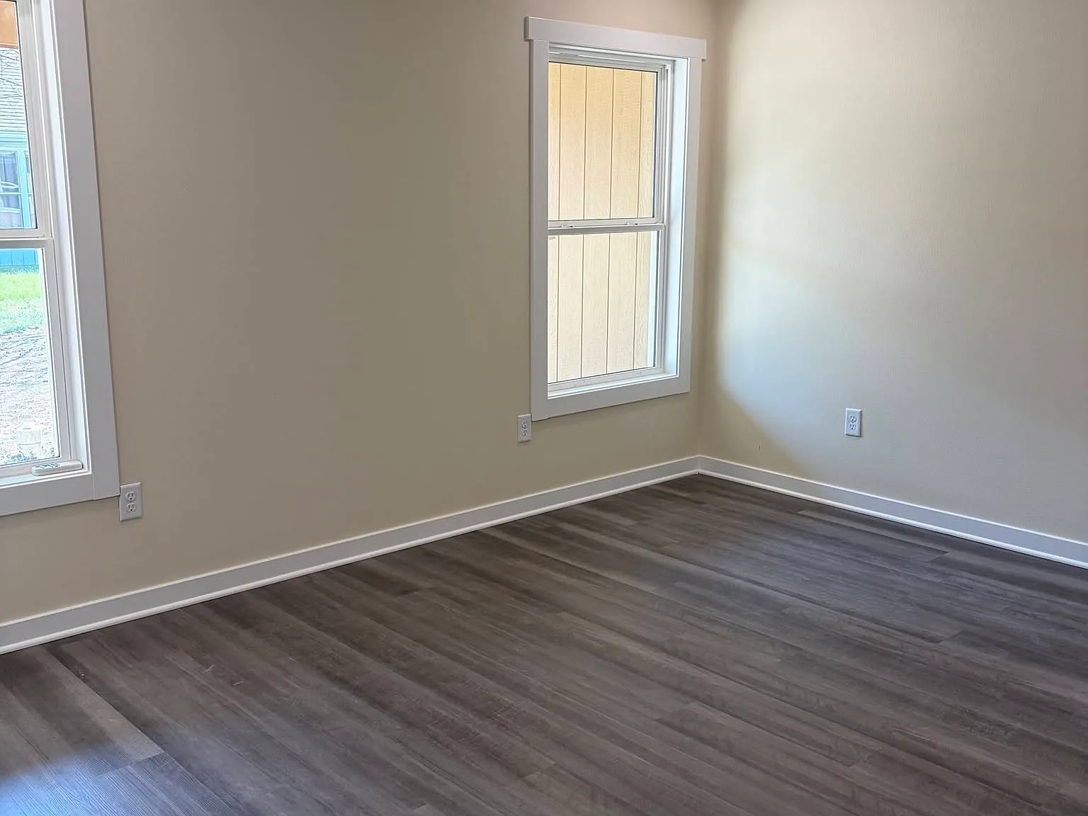 3 bed, $1,600 — Photo 3