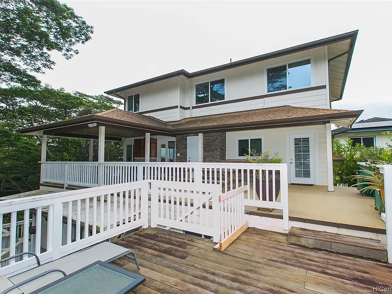 99-1383 Aiea Heights Dr — Photo 16
