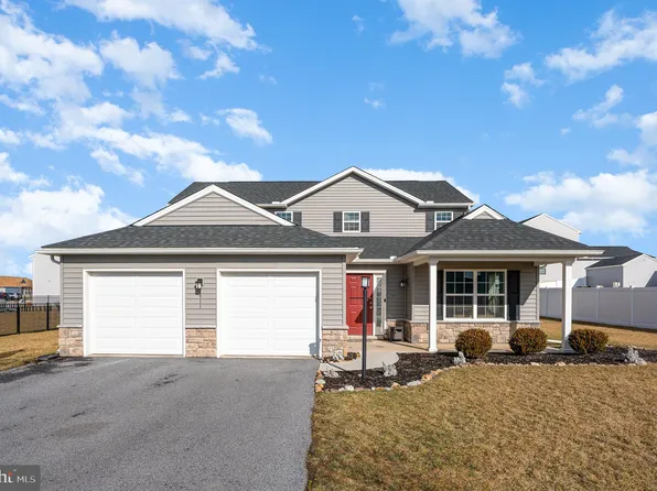 411 Dover Dr, Dillsburg, PA 17019