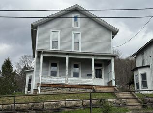 732 E Main St, Reynoldsville, PA