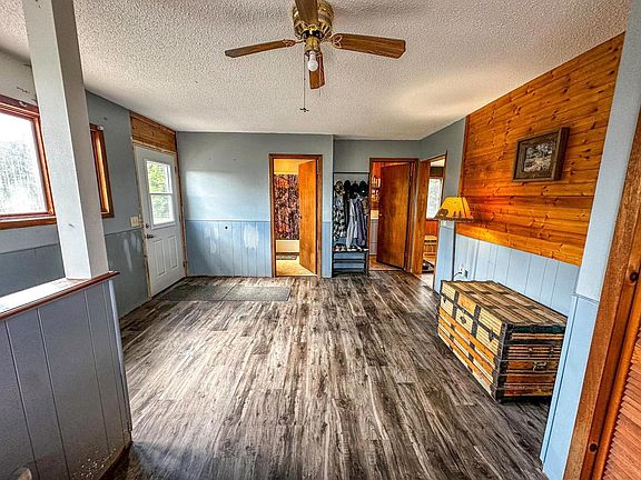 5th image of N7293 STATE HIGHWAY 13