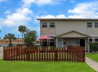 750 Cavalla Rd, Atlantic Beach, FL 32233