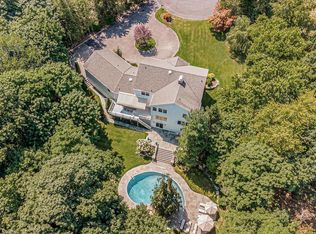 12 Mohican Trl, Scarsdale, NY 10583