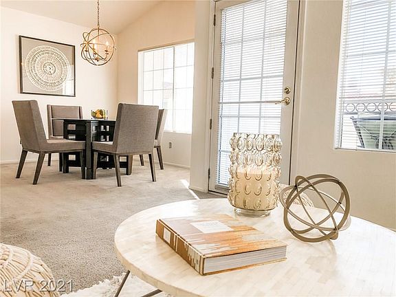 4th image of 5201 S Torrey Pines Dr Unit 1182
