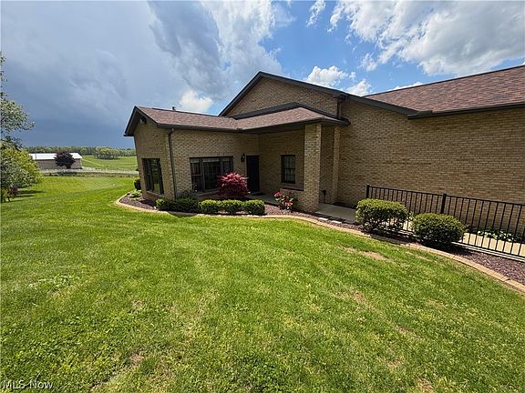 2nd image of 49341 Eagle Dr