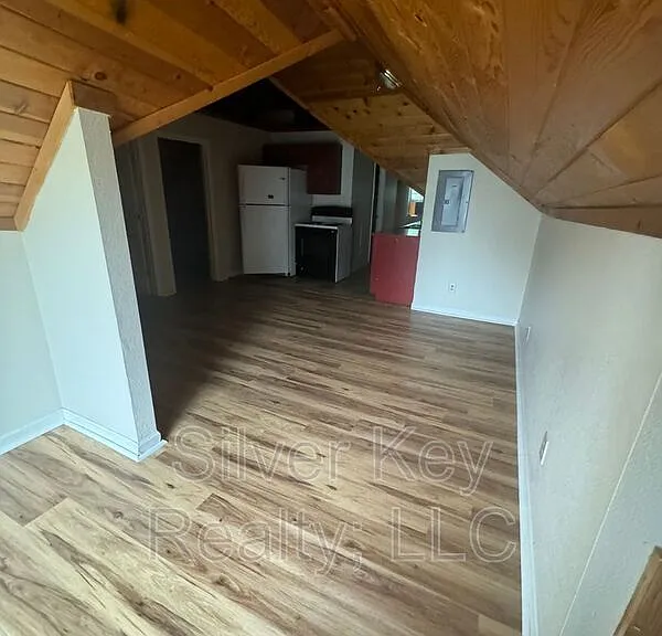 714 Washington Ave #3 — Photo 4