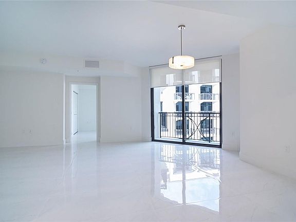 5th image of 301 Altara Avenue #610