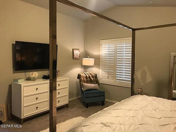 3rd image of 6747 Boulder Canyon Ln