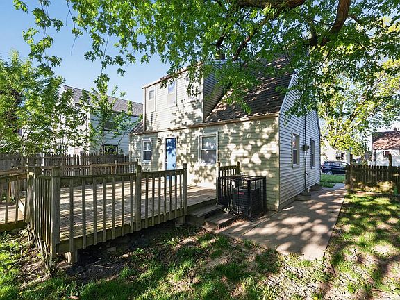 3rd image of 3867 N 36th STREET