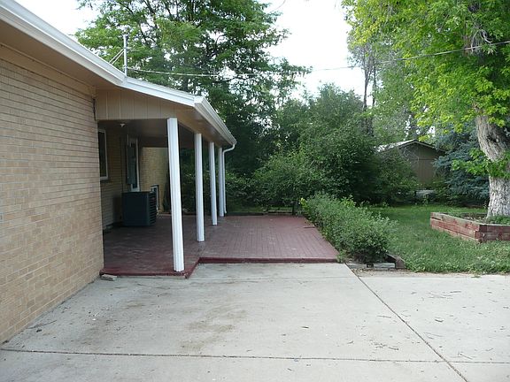2nd image of 630 Dudley St